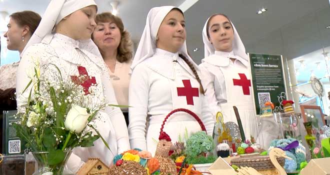 На дела милосердия! В Нижегородской филармонии прошла благотворительная акция «День Белого Цветка»