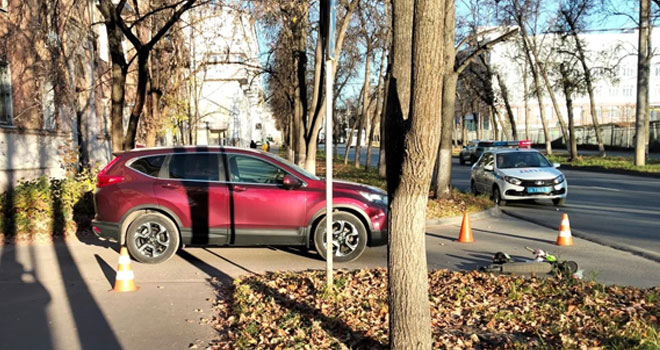 Кто виноват, что делать: 12-летний ребенок пострадал в дорожной аварии в Дзержинске