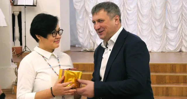 Спасибо за ваш труд: итоги Года педагога и наставника подвели в дзержинском Дворце культуры химиков