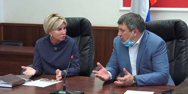 Доступная среда: нюансы реализации программы обсудили в администрации Дзержинска
