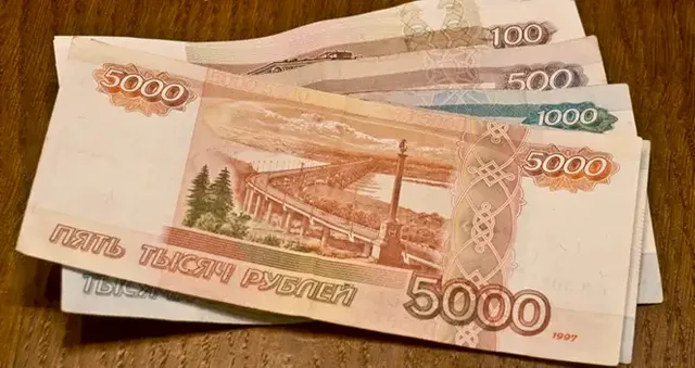 Дзержинцы должны знать: из-за длительных новогодних праздников в декабре пособия будут перечислены дважды