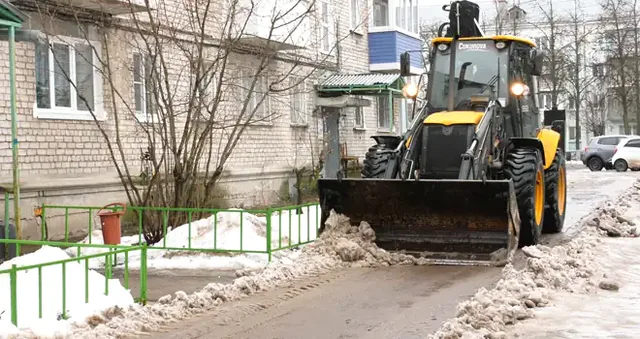 Ликвидировать наледь и вывезти снег: совещание с руководителями управляющих компаний провели в Дзержинске