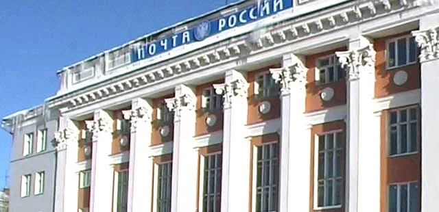 Чужая работа: дзержинские почтальоны не хотят торговать продуктами