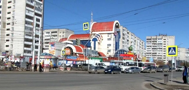 Около 20 торговых павильонов планируют снести у дзержинского ТЦ «Союз»