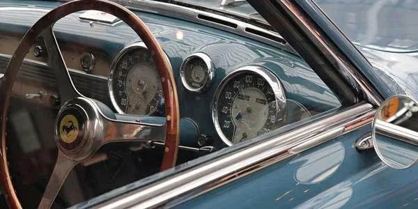 Ретро по ГОСТу. В Дзержинске владельцы раритетных автомобилей смогут ездить без допразрешений