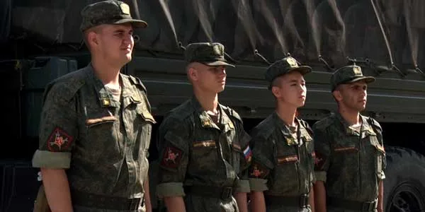 Привлечение специалистов на военную службу по контракту обсудили в Дзержинске