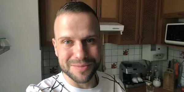 Оставайтесь дома! Василий Смердов