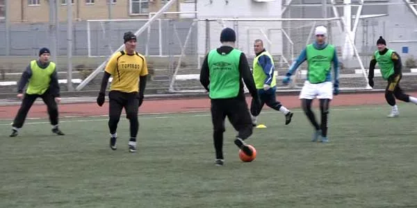 Прошел второй тур в первенстве Дзержинска по футболу среди ветеранов