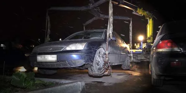 Не заплатил по счетам - лишился автомобиля. Судебные приставы Дзержинска арестовали транспорт должника