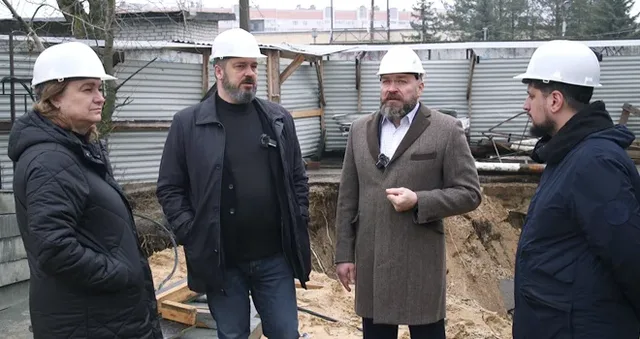 Под ежедневным контролем: строительство нового бассейна «Капролактамовец» продолжается в Дзержинске