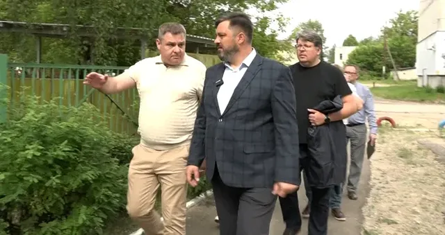 Проблемы и их решение: продолжаются совместные объезды депутатов и главы города по округам Дзержинска
