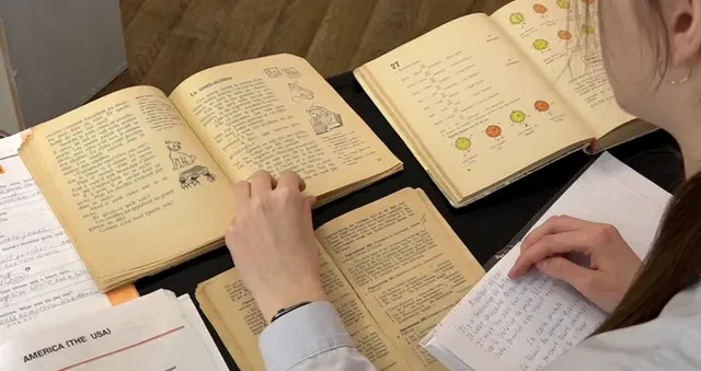 Новый язык. Смотрите очередной выпуск рубрики «Снова в школу» в эфире ТК «Дзержинск»