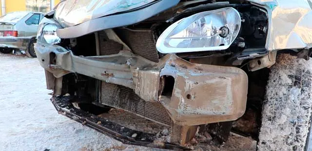Травмированное трио: массовая авария произошла на одном из перекрёстков в Дзержинске