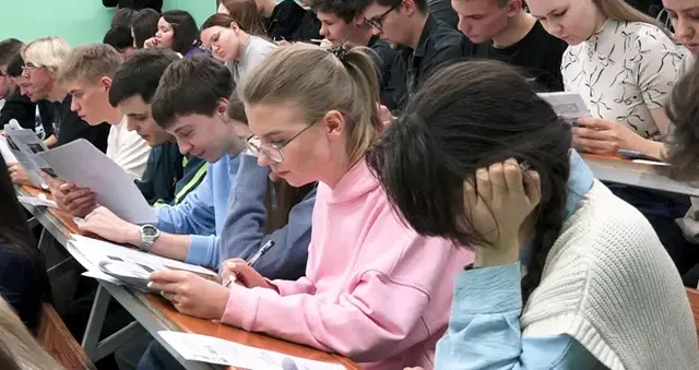 Знать и помнить: «Диктант Победы» написали в Дзержинске