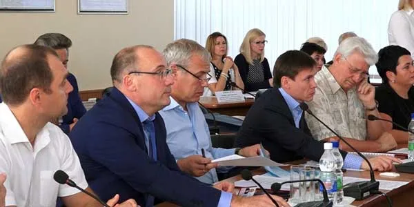 Состоялось первое после летних каникул заседание дзержинской Гордумы