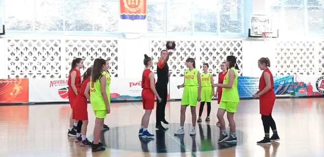 Локобаскет - школьная лига: региональный этап чемпионата по баскетболу завершился в Дзержинске