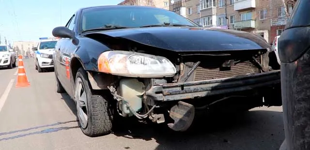 Пьяные догонялки: ДТП с участием двух автомобилей произошло на улице Гайдара в Дзержинске