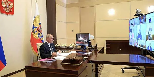 Пик еще не пройден. Президент России Владимир Путин продлил режим нерабочих дней