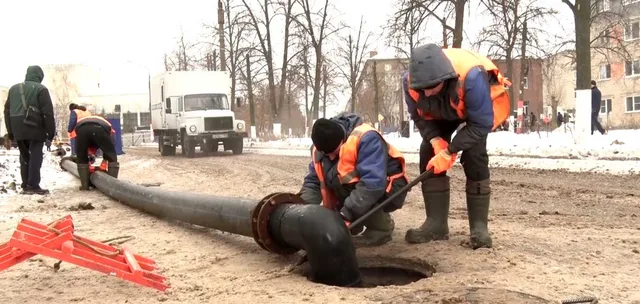 В Дзержинске из-за провала коллектора перекрыто движение на перекрестке бульваров Мира и Правды