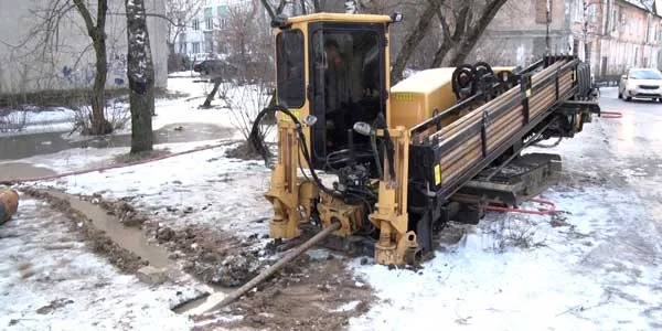 Дзержинский водоканал ведет работы по реконструкции водовода и коллектора на Красноармейской
