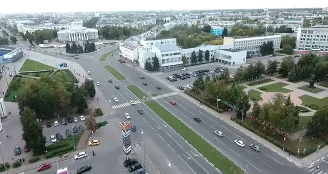В День города: 31 мая будут перекрыты подъезды к площади Дзержинского