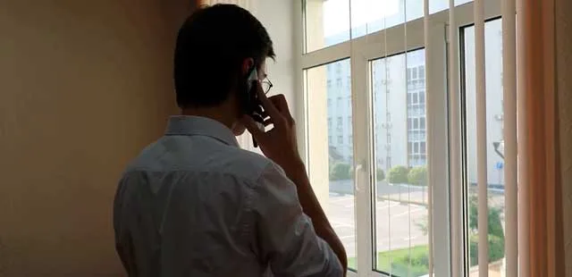 Убыточный разговор: девушка из Володарска стала жертвой дистанционного мошенничества