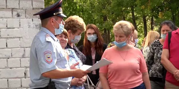 Открытый урок: навыки действий при ЧС отрабатывали дзержинские педагоги в канун нового учебного года