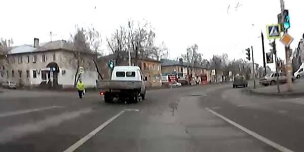Когда водители плачут. Подборка видео с дорог Дзержинска