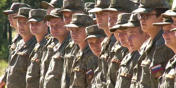 Боевая задача с мирными целями: военные из Дзержинска строили водовод в Крыму