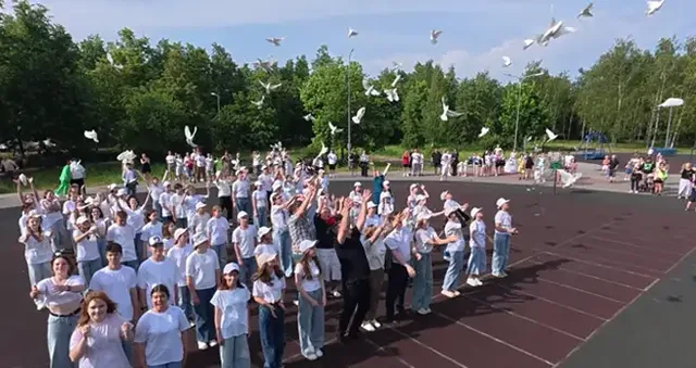 День города 2025: 95 голубей выпустили в небо Дзержинска