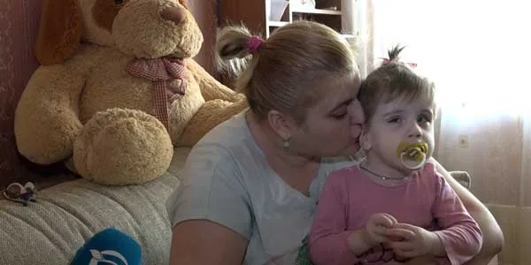 Шанс на выздоровление. Маленькой Полине из Володарска снова нужна помощь