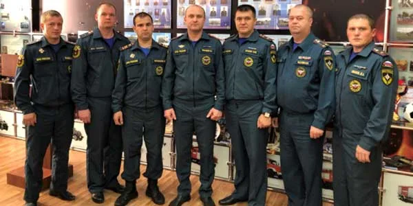 Девять спасателей награждены за ликвидацию последствий взрыва на дзержинском заводе им. Свердлова