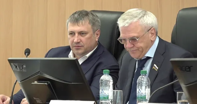 Итоговая оценка: депутаты Гордумы Дзержинска единогласно приняли отчет главы города
