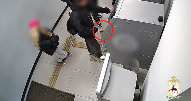 Вороватый гость: укравшего у знакомого дзержинца банковскую карту задержали полицейские
