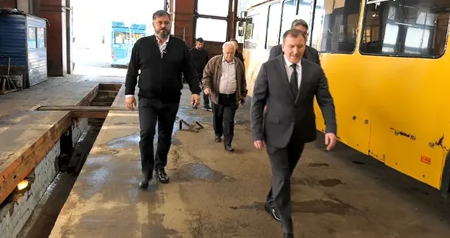 Навстречу холодам: муниципальный транспорт Дзержинска начали готовить к осенне-зимнему сезону