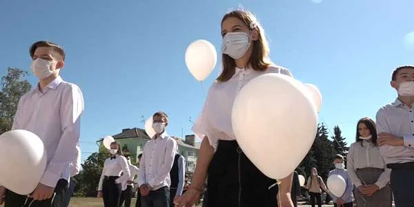 Склоняем головы: в Дзержинске почтили память погибших в терактах