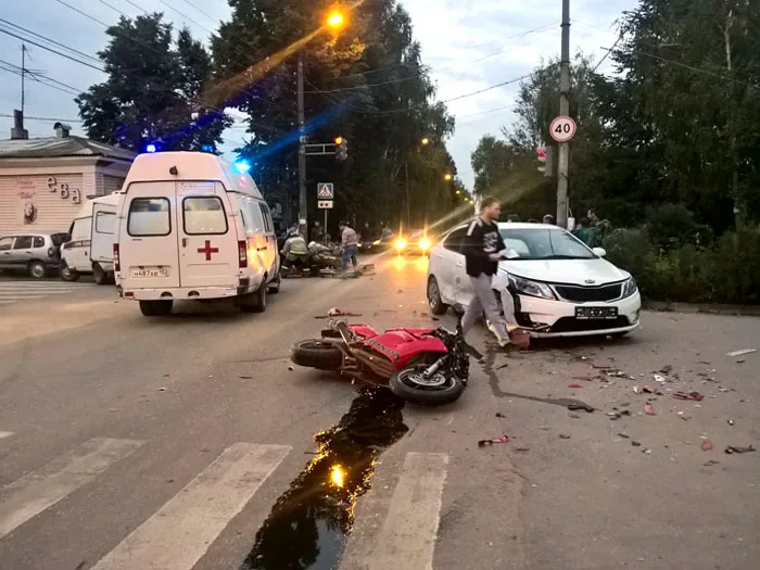 Пассажир мотоцикла скончался на месте в результате аварии в Богородске
