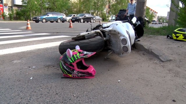 Дзержинские сотрудники ГИБДД поработали с мотоциклистами