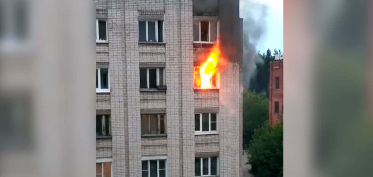 В Дзержинске ранним утром горела квартира в многоэтажке