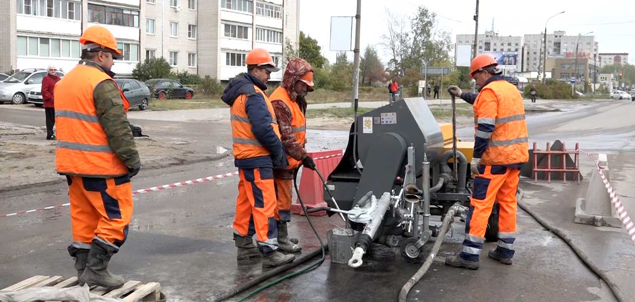 В Дзержинске завершился ремонт коллектора на Петрищева