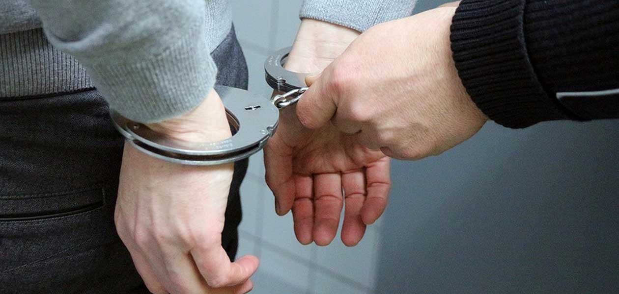 33-летний дзержинец попался на краже детской куртки