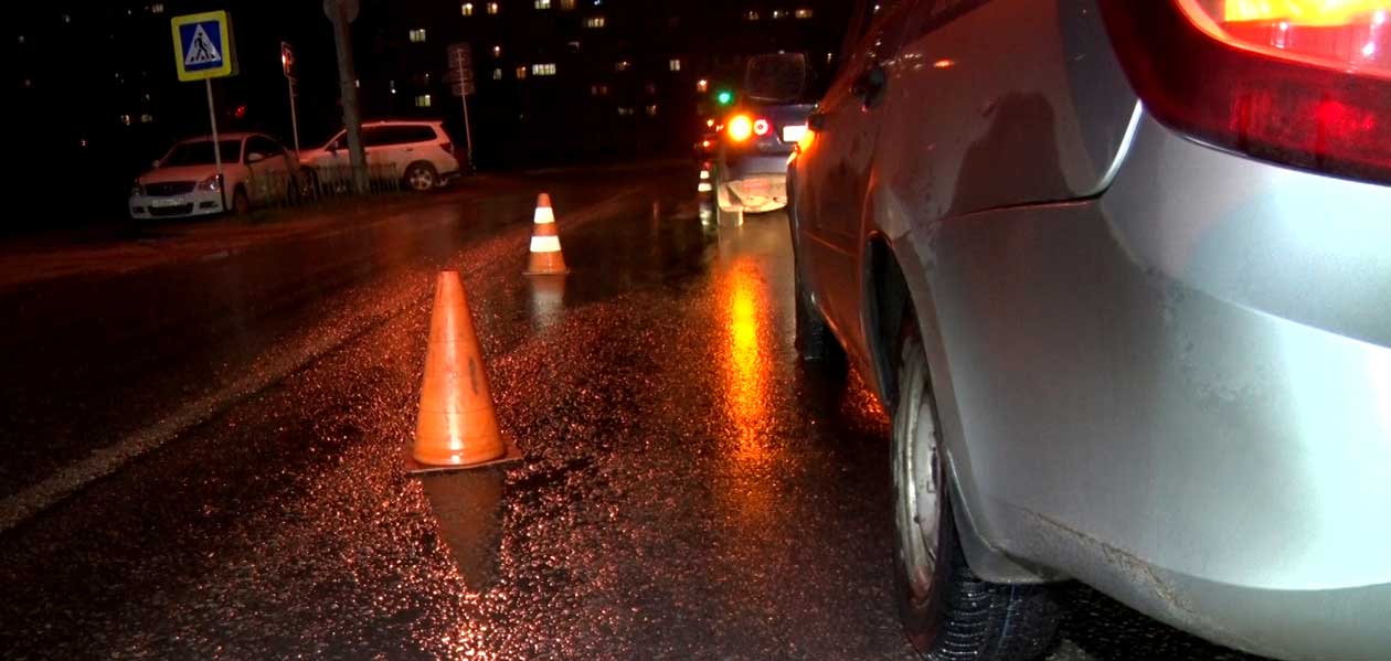 В Дзержинске водитель иномарки сбил женщину на неосвещенном переходе