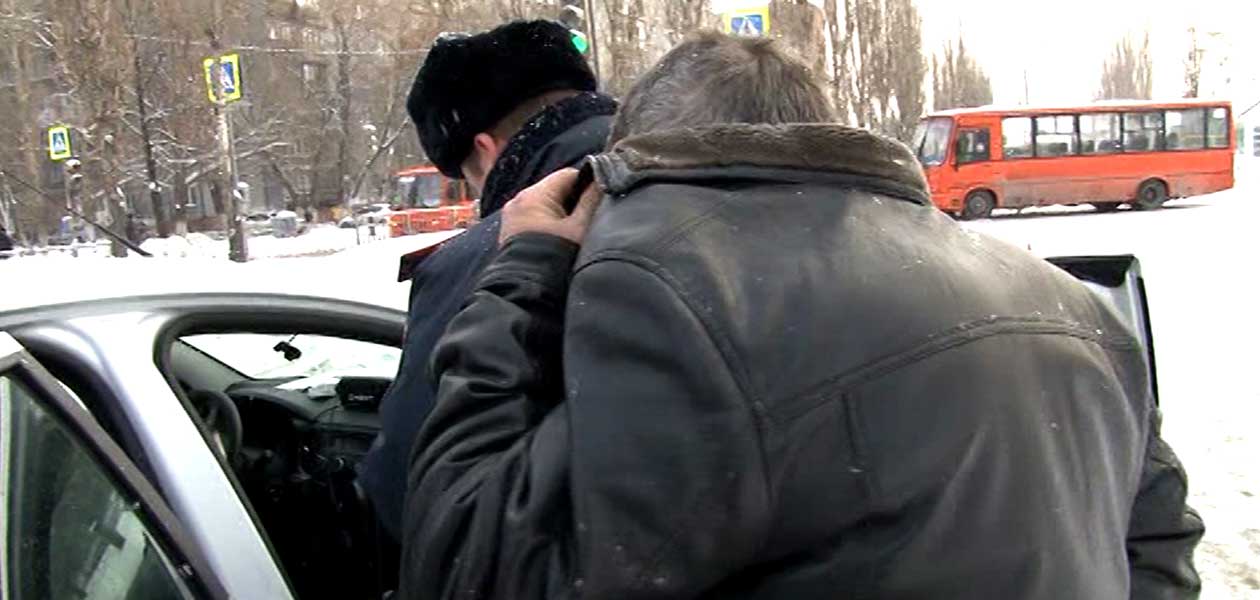 В Нижнем Новгороде рейсовый автобус сбил бабушку с двумя внуками