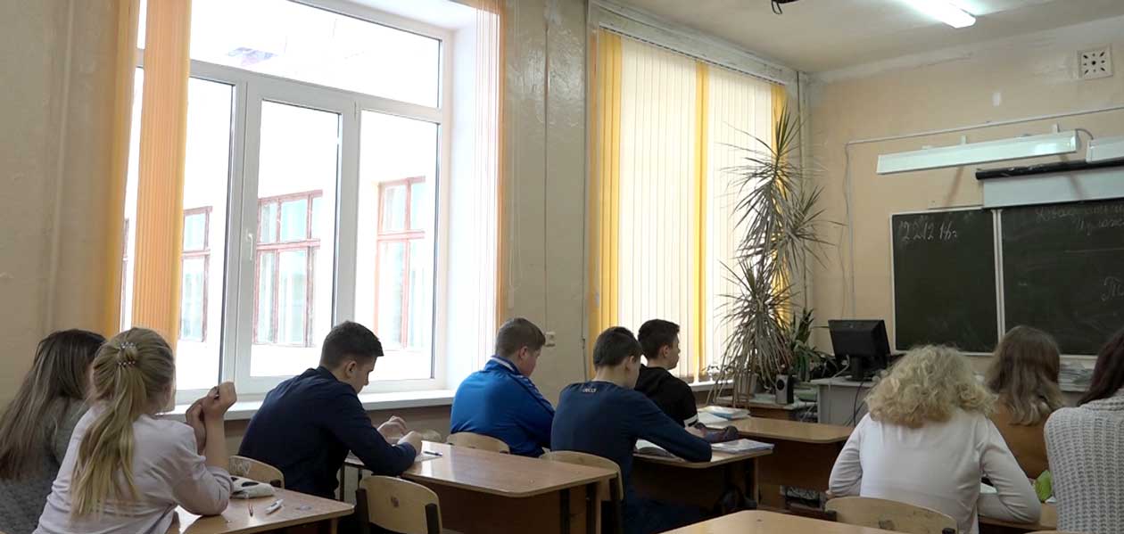 Как работает на округе дзержинский депутат Екатерина Стрижова