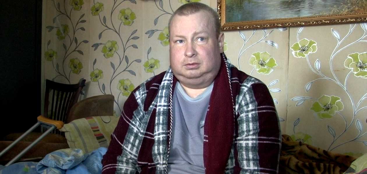 Дзержинцы передали деньги Алексею Бреткину