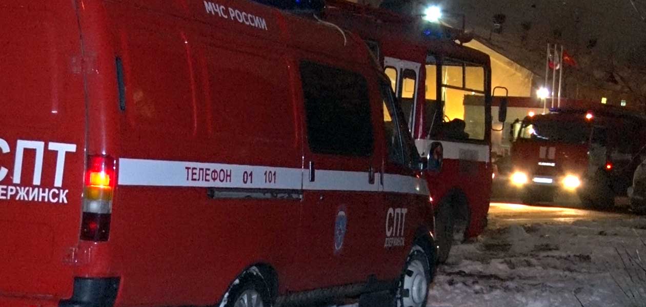 В Дзержинске на Чкалова неизвестные подожгли палатку с овощами и фруктами