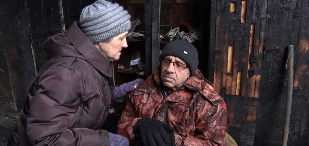 Чудом спаслись. Пенсионерам-погорельцам из поселка Дачный нужна помощь