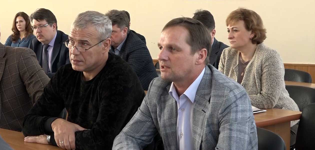 Глава Дзержинска предложил внести изменения в Устав города