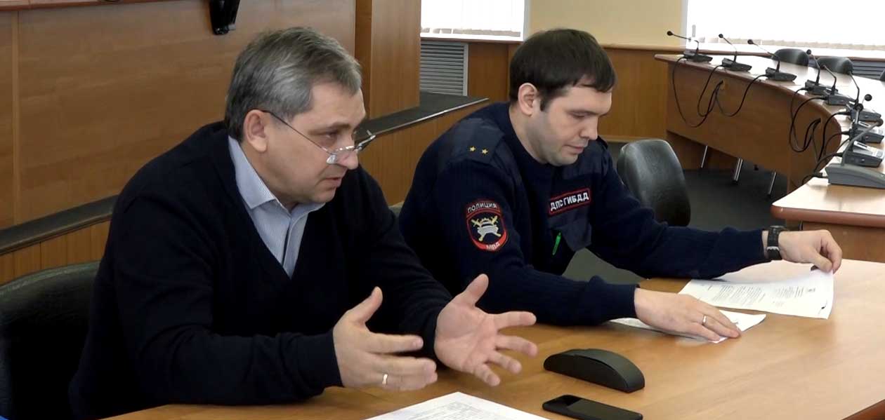 Как в Дзержинске собираются бороться с фурами сетевых магазинов
