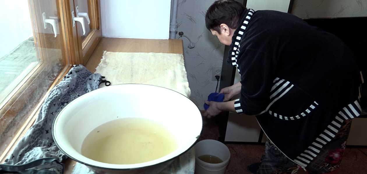 У Надежды нет надежды. В квартирах дзержинцев не прекращается капель